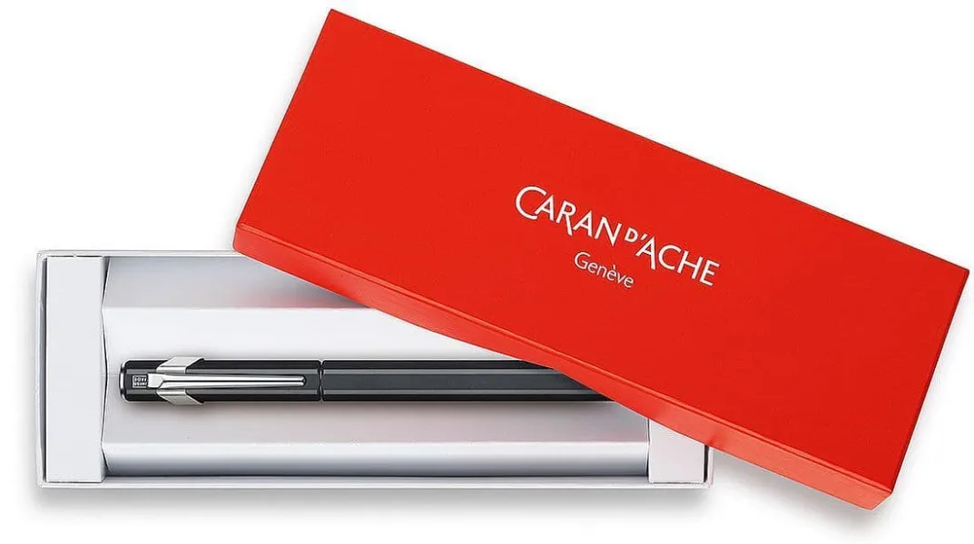 πένα caran d'ache 849 plume classic medium μαύρη - Caran d'ache