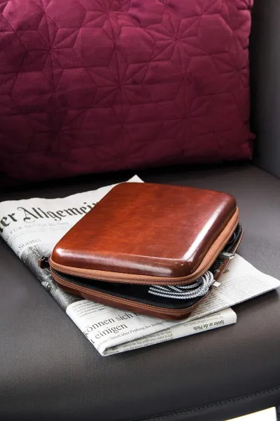 Θήκη ταξιδίου troika organiser travel case καφέ - Troika