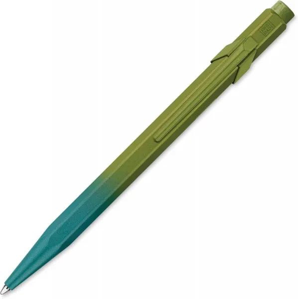 στυλό caran d'ache claim your style arctic green ballpen special edition 5 - Caran d'ache
