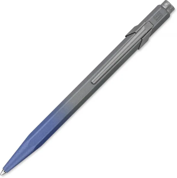 στυλό caran d'ache claim your style stormy blue ballpen special edition 5 - Caran d'ache
