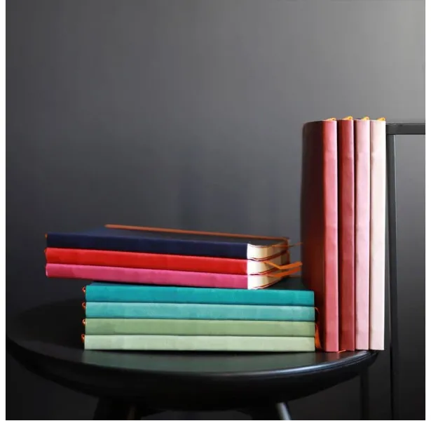 σημειωματάριο rhodia dotted a5 με λάστιχο bois - Rhodia