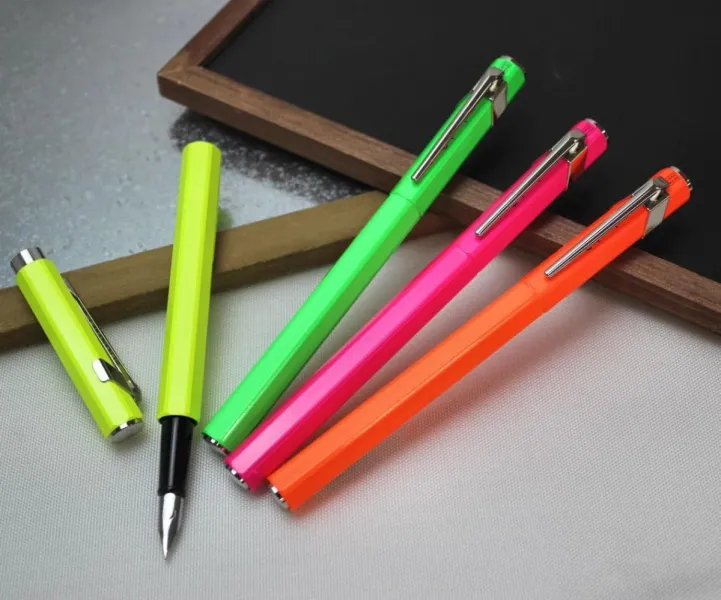 πένα caran d'ache 849 plume fluo medium κίτρινο - Caran d'ache